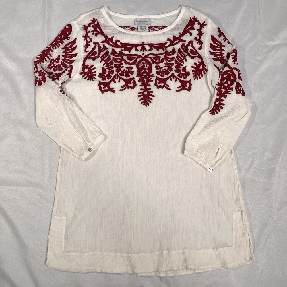 Soft Surroundings Red White Embroidered Floral Tunic Top Size S